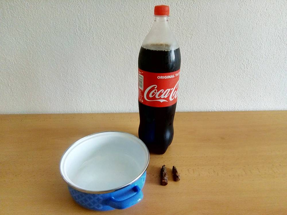 [KÍSÉRLET] Eltünteti a Coca-Cola a rozsdát 12 óra alatt?